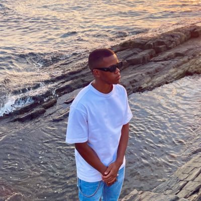 𝑴𝒖𝒍𝒕𝒊𝒅𝒊𝒎𝒆𝒏𝒔𝒊𝒐𝒏𝒂𝒍 𝑨𝒓𝒕𝒊𝒔𝒕 IG: @thedonflakaveli @outtaordermusic