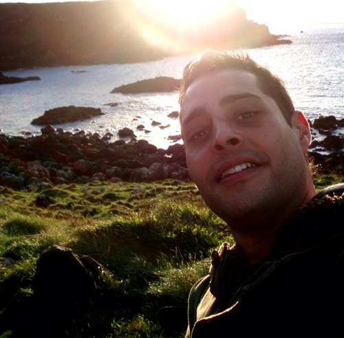 habloxloscodos's profile picture. Operador de camara, editor de video, postproduccion y grafismo. Todo eso y mucho mas en un cuerpo tan pequeño...