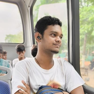 R3XxX24's profile picture. Student | Gamer |

Youtuber