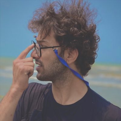 Hamoonhoushyar's profile picture. page:hamoonhoushyar 💍🦢