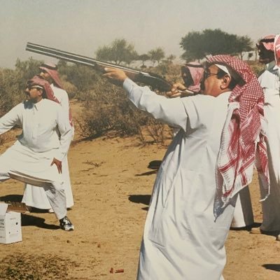 دامك مريت ، دعوه حلوه منك وصلي على النبي ﷺ 💙. @qtratel. — الخلفية للملك عبدالله بن عبدالعزيز آل سعود الله يرحمه ويغفر له ويسكنه فسيح جناته .