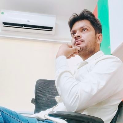 अकाल मृत्यु वो मरे जो काम करे चंडाल का, काल भी उसका क्या करे जो भक्त हो महाकाल का …!
“अहिंसा परमो धर्मः धर्म हिंसा तथैव च: l” 🚩