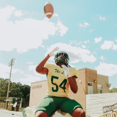 #54 Enloe High School Football,Wrestling||3x all conference ||25🎓 LB/OL/LS 6’1 225|| GPA:3.5||Football Team MVP||2xAcademic All Conference||NCAA ID:2309117720