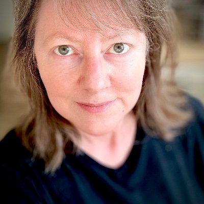 Laurie Perez Novelistさんのプロフィール画像