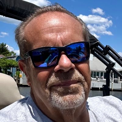 openaray1's profile picture. 