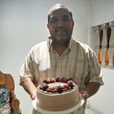 Gamer competidor de Street Fighter 6 para RONIN E-Sports. El Deejay de las empanadas.Puzzle lover.Profe de Mate y física. #FGC