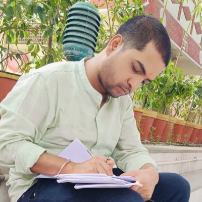 Working @zeeBiharNews Ex-Journalist @News18Bihar @News18Jharkhand @rajyasabhatv, @NewsWingBharat, @firstbiharnews, @News4Nations . विचार अपने है।