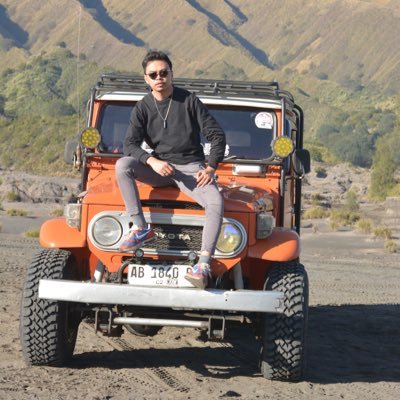 JanuarKustiandi's profile picture. Keep smiLe n funky...Traveller...Lecturer