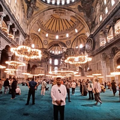 sy_krn's profile picture. someone has to be.