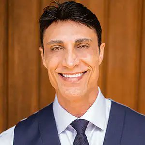 Since 1999, my goal has been to help slow down and reverse the aging process by offering quick, easy and proven solutions to common #health challenges.