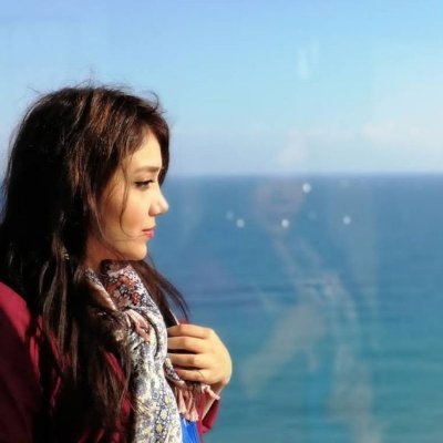 FarzooMojtahed's profile picture. 