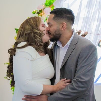 GeorginaGaldamz's profile picture. 😘tengo 
30 años y aun me falta mucho que aprender.