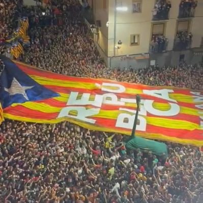 Carolus1749's profile picture. Enamorada de cavalls i gossos, la meva terra i la meva parla, ciutadana del mòn