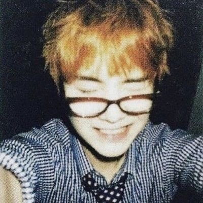 zsailor_'s profile picture. idk