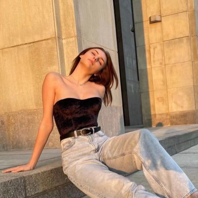 Serial entrepreneur and decision-maker with a passion for beauty, fashion, and food. Owner of multiple ventures skincare line, and clothing design🚫PORN