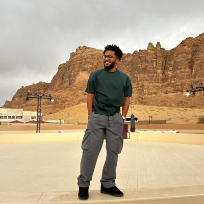 Badr_Eldawi's profile picture. God bless me with power to change this world before it devours