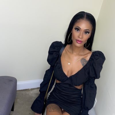I'm shakirra I'm a believer of God 21 years young follow me or lurk away bye