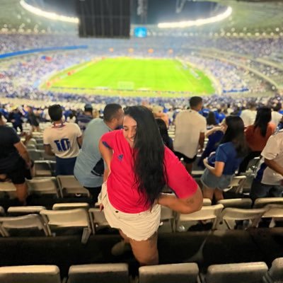 esse perfil só fala de futebol e de várias merdas.
turismóloga em formação