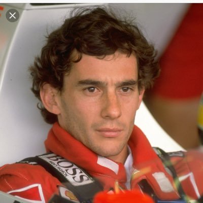 Michael Schumacher f1 tarihinin en iyi pilotudur. Ayrton Senna ise f1 ‘in kendisidir.