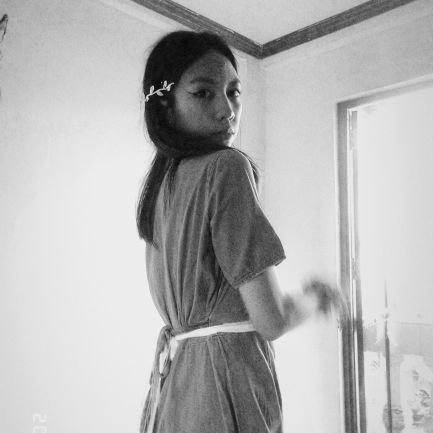 MariaE727's profile picture. under construction 👷🏻‍♀️📐🏗🛠