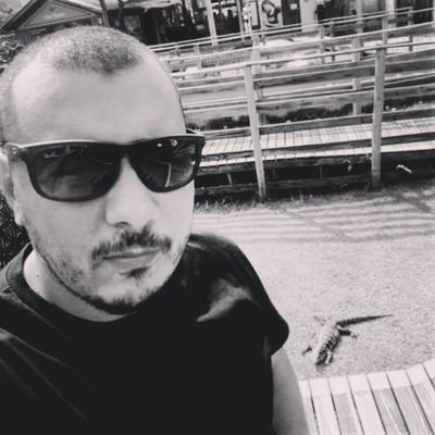 Olá sou estudante programação.
sou catarinense com orgulho...