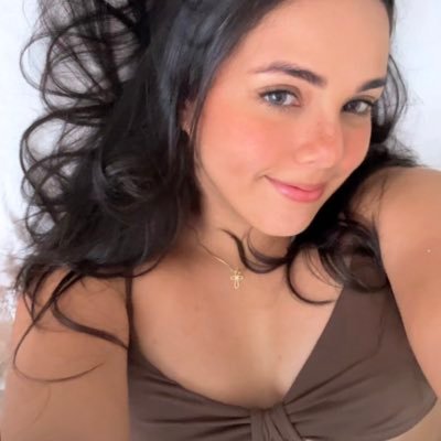 I am not nuts. I just wanna feel it all.♊️✨