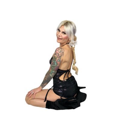 G girl, taco lover, adventerous, crazy storm of a Russian gal; always fun and almost never sober-kidding! stormy_gspotpdx《insta》
8315 SW Barbur Blvd.PDX 97219♡