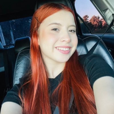 Alejandrafr28's profile picture. 