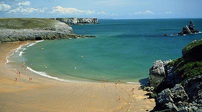 PembsCottages's profile picture. C17th cottage for holiday lets. 2 bedroom, en suites, sitting room, dining room, kitchen and 28 acres of free roaming in beautiful Pembrokeshire greenery!