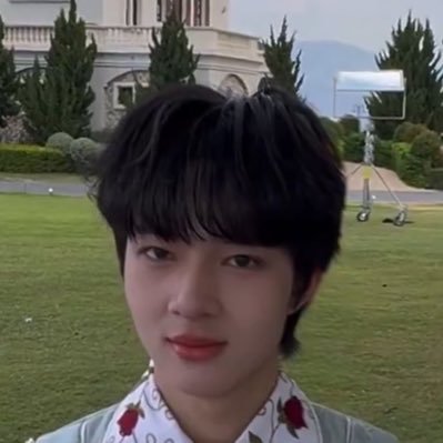 cwrsoq's profile picture. 