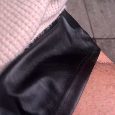 pussyfree micro dick loser. liefhebber van veel verschillende soorten BDSM, owned door Meesteres @kleintje0030