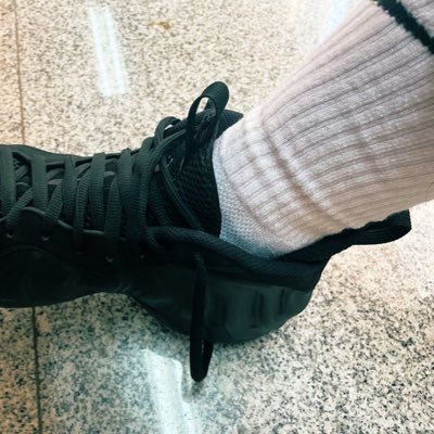 喜欢👟🧦 同城同好可交流