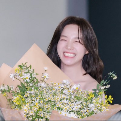 sejeong96_lovse's profile picture. 김세정🤍세상🌼🐢 🍀   고윤정 / 문가영 / 수지