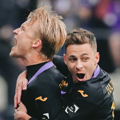 PurpleShadowC's profile picture. 