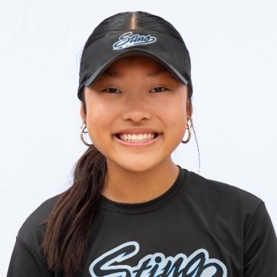 ✝️ class of 2027 / C • UTL • MIF • OF 🥎 / QB 🚩🏈 @caposoftball 💛🖤 @SoCalStingUNO 💙🩶TCIC Team S. Korea 🇰🇷🫰