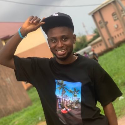 I like to write about things 🤷🏽. Chemist 🎓👨🔬. Flutter developer 👨💻 and an Arsenal lover from afar 🤥.