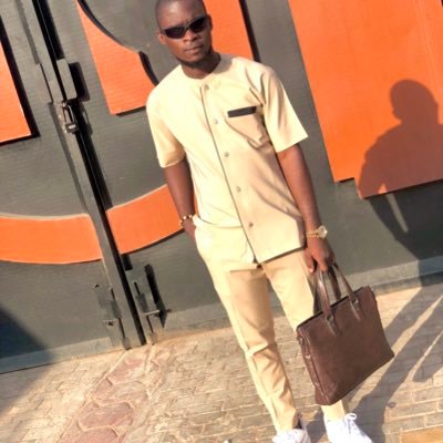 Djsparc01's profile picture. Odogwu na turntable 😎🔥 party changer