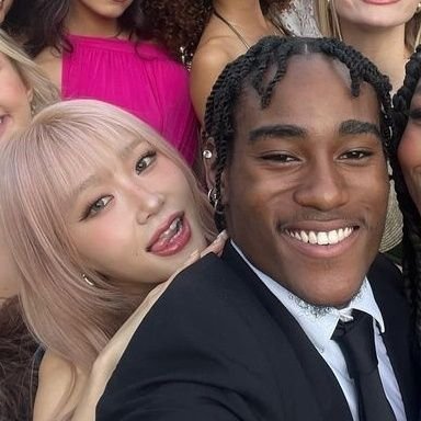 whosyoon_'s profile picture. g.