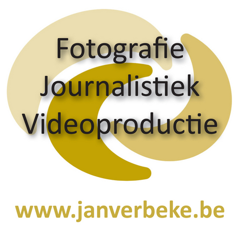 JVPROBE's profile picture. nieuwsjagers en tv-ploegen, van geen kleintje vervaard, de klok rond    
    --- 24/24 bereikbaar op 0486-63 58 58