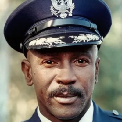 imalrightspidr's profile picture. 1A and 2A absolutist. Pattern recognition expert. Here to rail against the machine and point out the obvious.