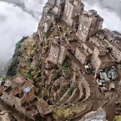 كل ما أريده هو بعض الهدوء والعزلة والبعد عن الناس قدر الإمكان