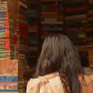 justvibestbhh's profile picture. fangirling ✊🏼