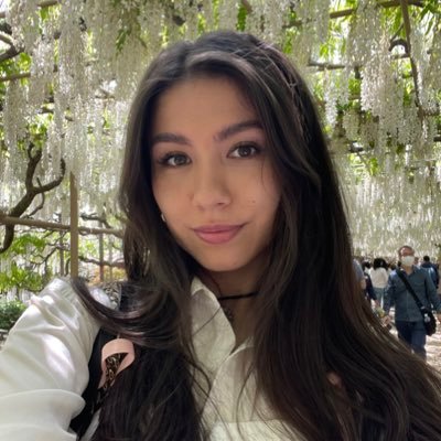 streamer, artist and occasional cosplayer ✨🍡✈️ find me on twitch 💌 bugcatcherlynn@gmail.com