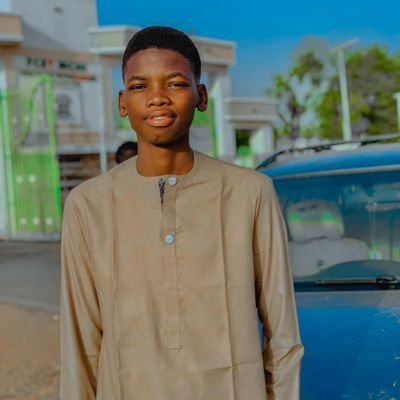 bwoyrogxzy's profile picture. pain is a process to Success 💡