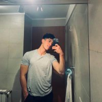 Juli (@juliiloncon) 's Twitter Profile