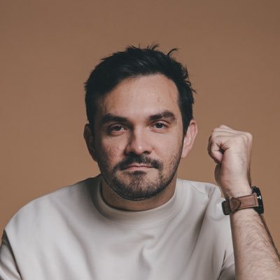 Criando a Bloomberg para dados políticos @_nomos. Fundador @ingresse. Criador da newsletter focada em AI para negócios.