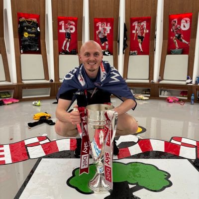 nhurst95's profile picture. Head of Performance Analysis @SouthamptonFC. All views are my own.