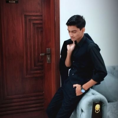 Muhamma36901901's profile picture. Anyone don't know who I am and wanted to become