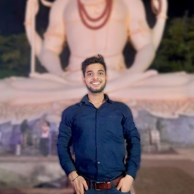 Rishabh03238781's profile picture. SDE @infosys 🧑‍💻| Fitness enthusiast 🏋️| Environment lover🌳| Credit Cards 💳, Tech reviews📱| Investor💰, Swing trader💸 | Personal finance tweets