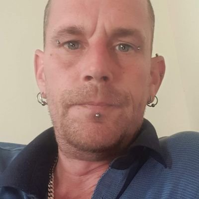 w1ngn8t77's profile picture. 